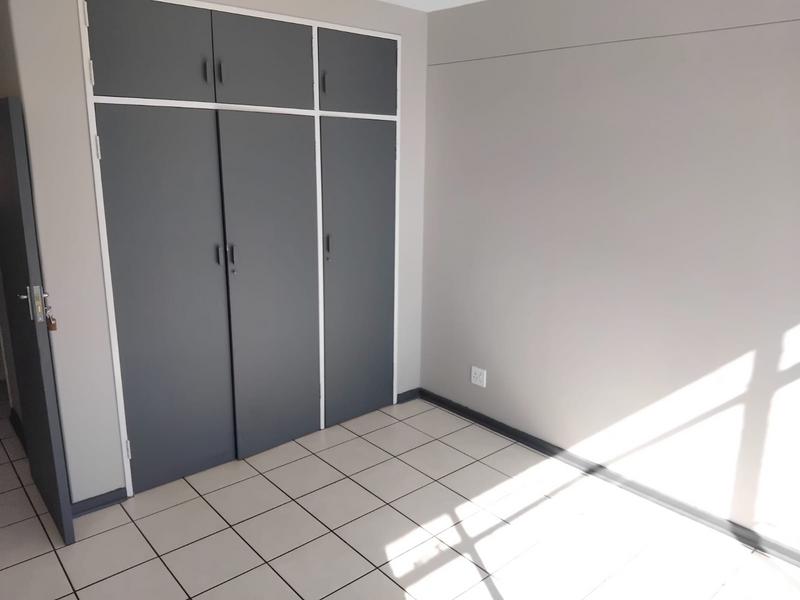 To Let 2 Bedroom Property for Rent in Baillie Park North West